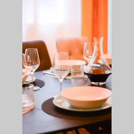 Apartment Luxueux Duplex 6 - 8pers - Full Equipped - Republique