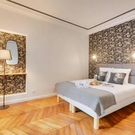Luxueux Duplex 6 - 8pers - Full Equipped - République *