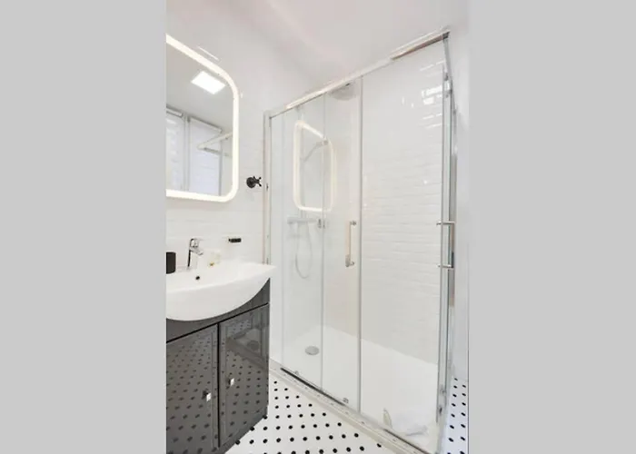 Luxueux Duplex 6 - 8pers - Full Equipped - Republique * Paris