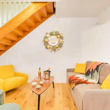 Canal St-martin/duplex 6/8pers/equipped/republique